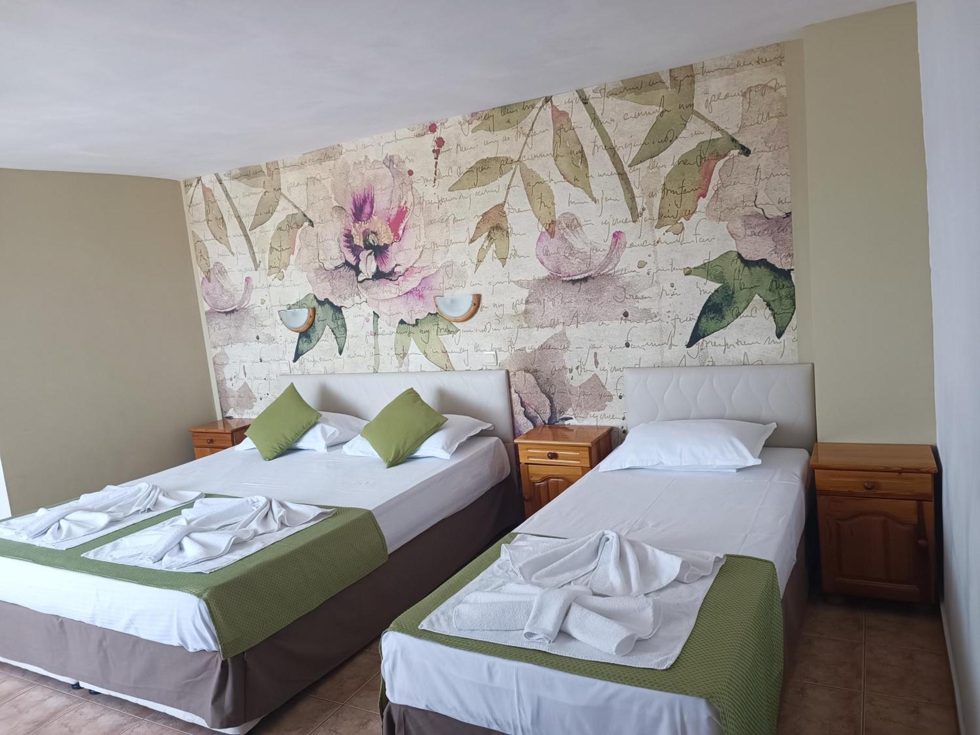 סוזופול Family Hotel Sofi מראה חיצוני תמונה
