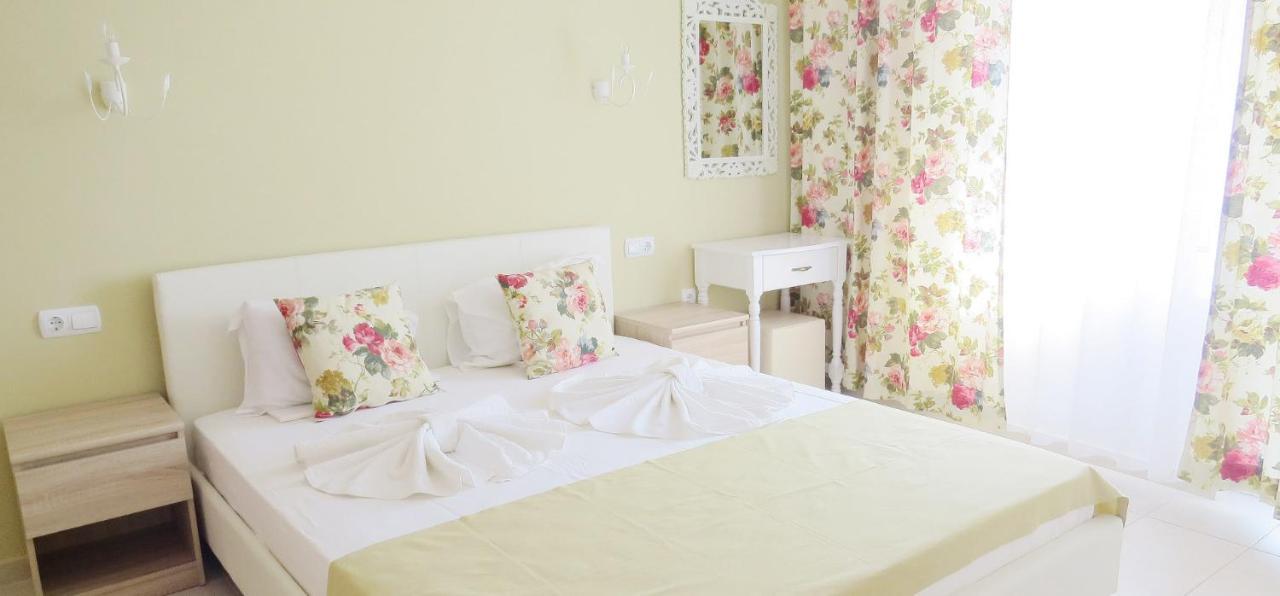 סוזופול Family Hotel Sofi מראה חיצוני תמונה